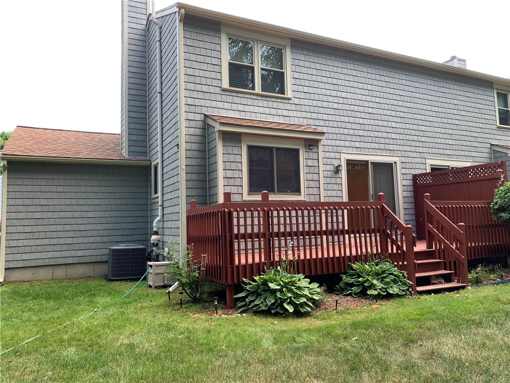 236 Old Forge Road, Unit 4 Warwick, RI 02818 - Photo 7 of 38 Deck/Yard