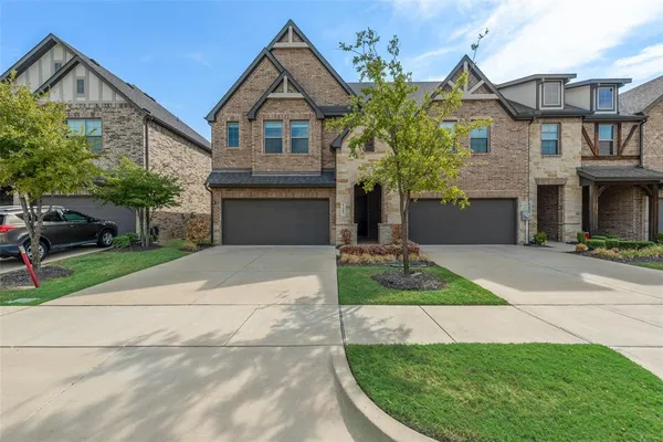 $2,500 | 5407 Winged Foot Drive, Arlington, TX 76017