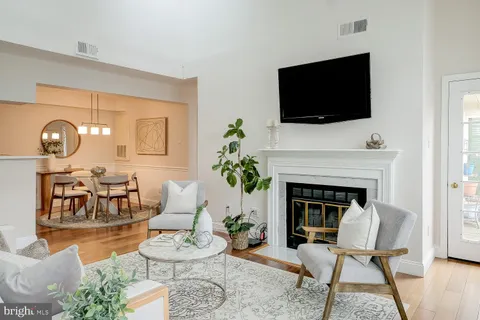 $350,000 | 2224 Springwood Drive, Unit J, Reston, VA 20191