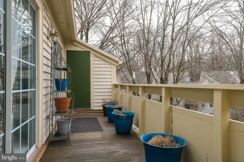 $350,000 | 2224 Springwood Drive, Unit J, Reston, VA 20191