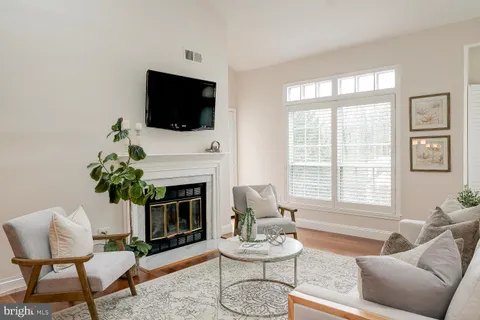 $350,000 | 2224 Springwood Drive, Unit J, Reston, VA 20191