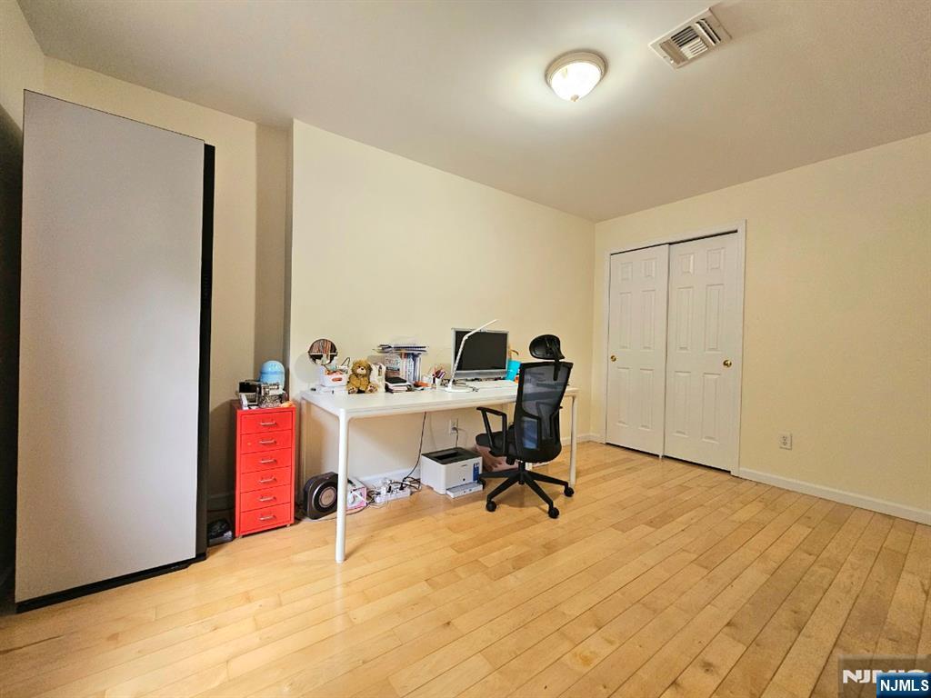 183 Tenafly Road Tenafly, NJ 07670 - Photo 14 of 28