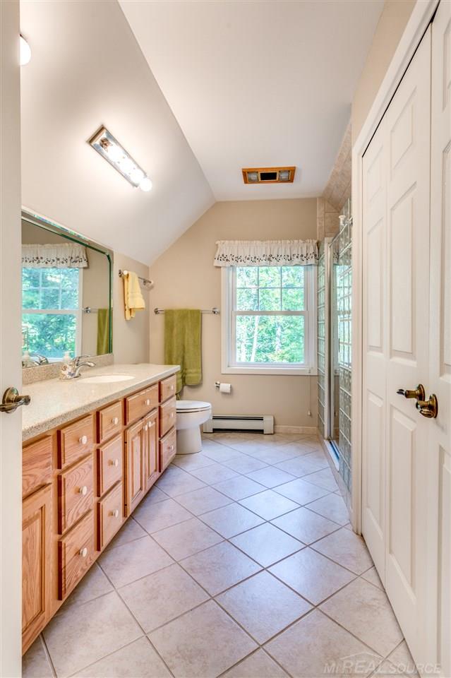 3955 Lakeshore Road Lexington, MI 48450 - Photo 49 of 51 31397860-48.JPG