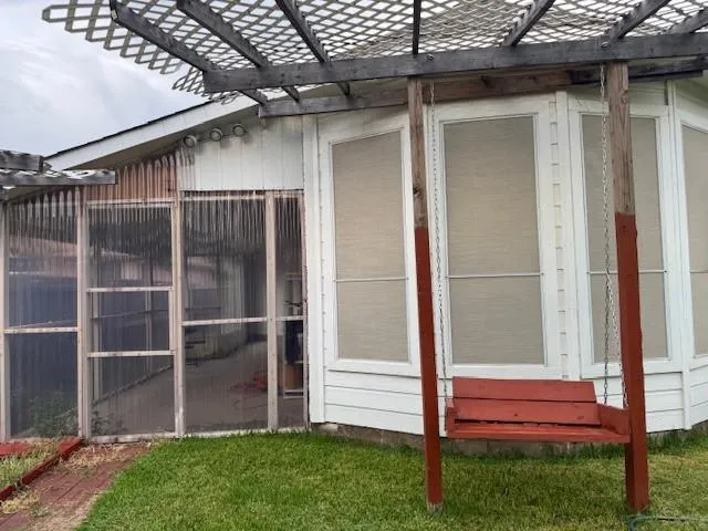 $389,000 | 6922 Field Lark Drive, Arlington, TX 76002