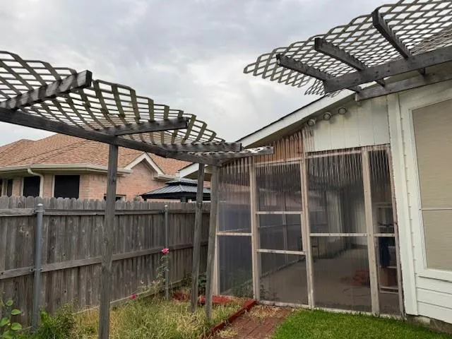 $389,000 | 6922 Field Lark Drive, Arlington, TX 76002