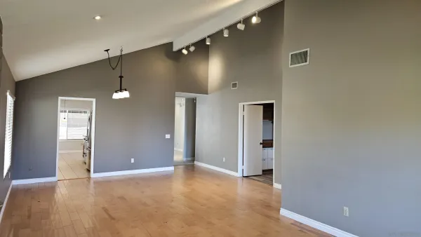 $4,500 | 13079 War Bonnet Street, San Diego, CA 92129