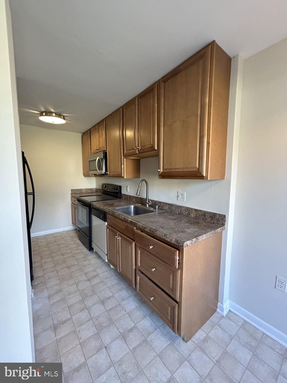 15716 Dorset Road, Unit 101 Laurel, MD 20707 - Photo 9 of 20