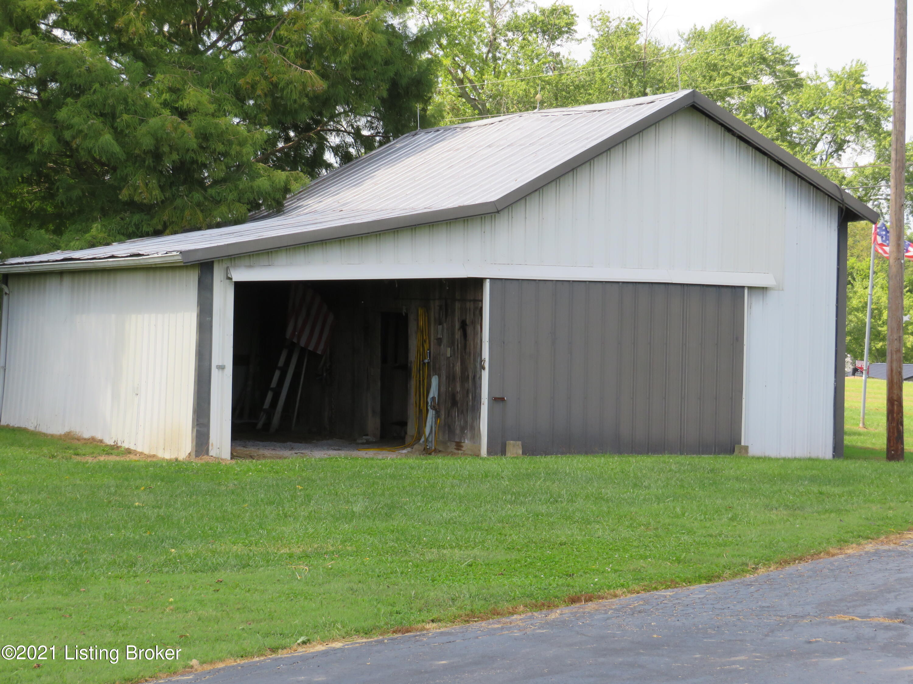 12588 Mt Eden Road Mount Eden, KY 40046 - Photo 7 of 56 Detached Garage