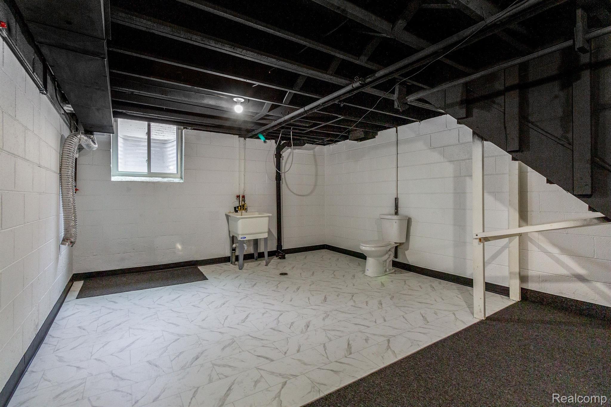 11415 Racine Road Warren, MI 48093 - Photo 21 of 25