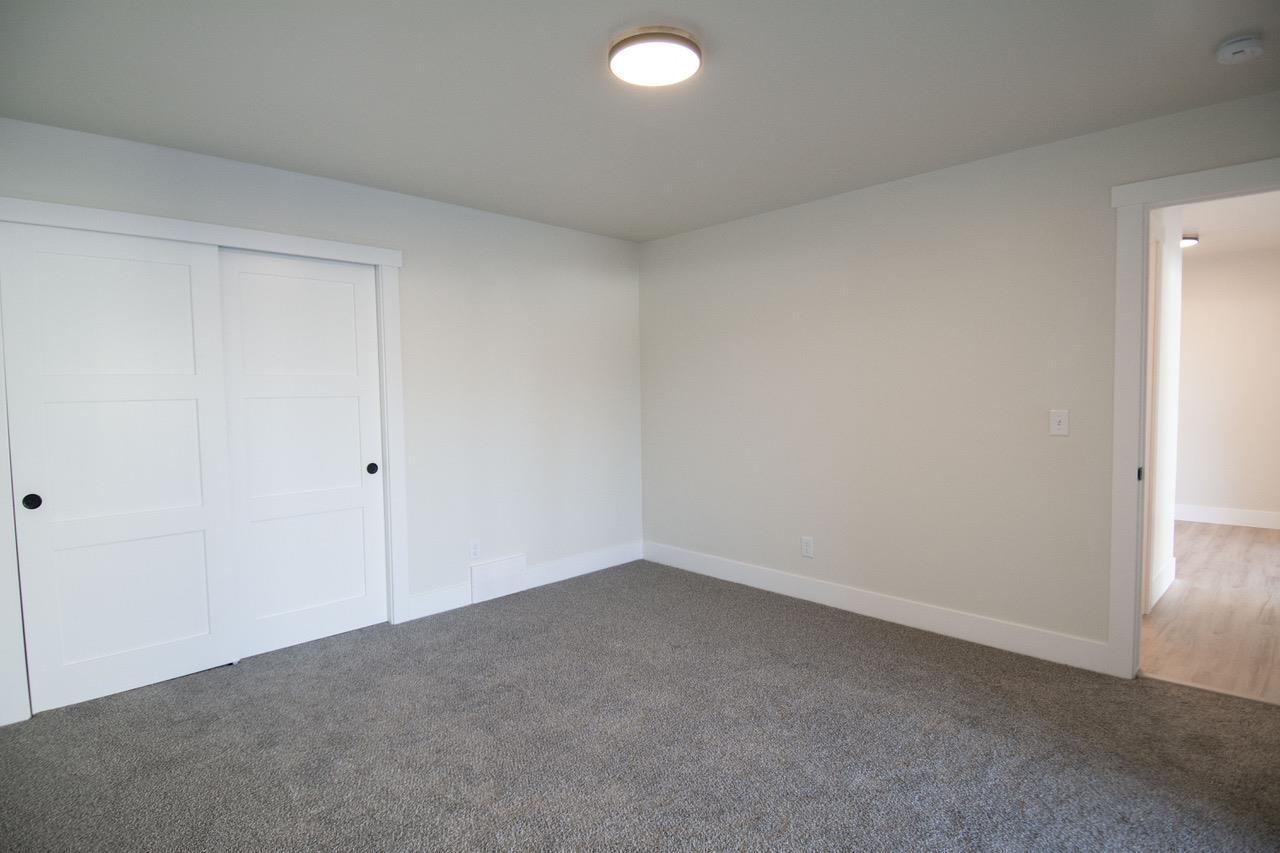 4312 West Broad Avenue Spokane, WA 99205 - Photo 17 of 44