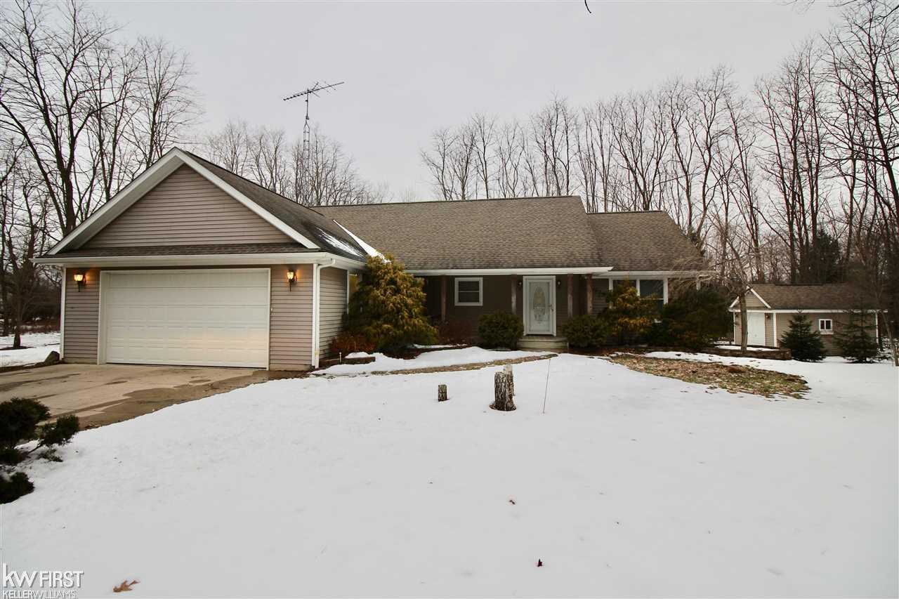 11200 Silver Lake Road Byron, MI 48418 - Photo 1 of 31