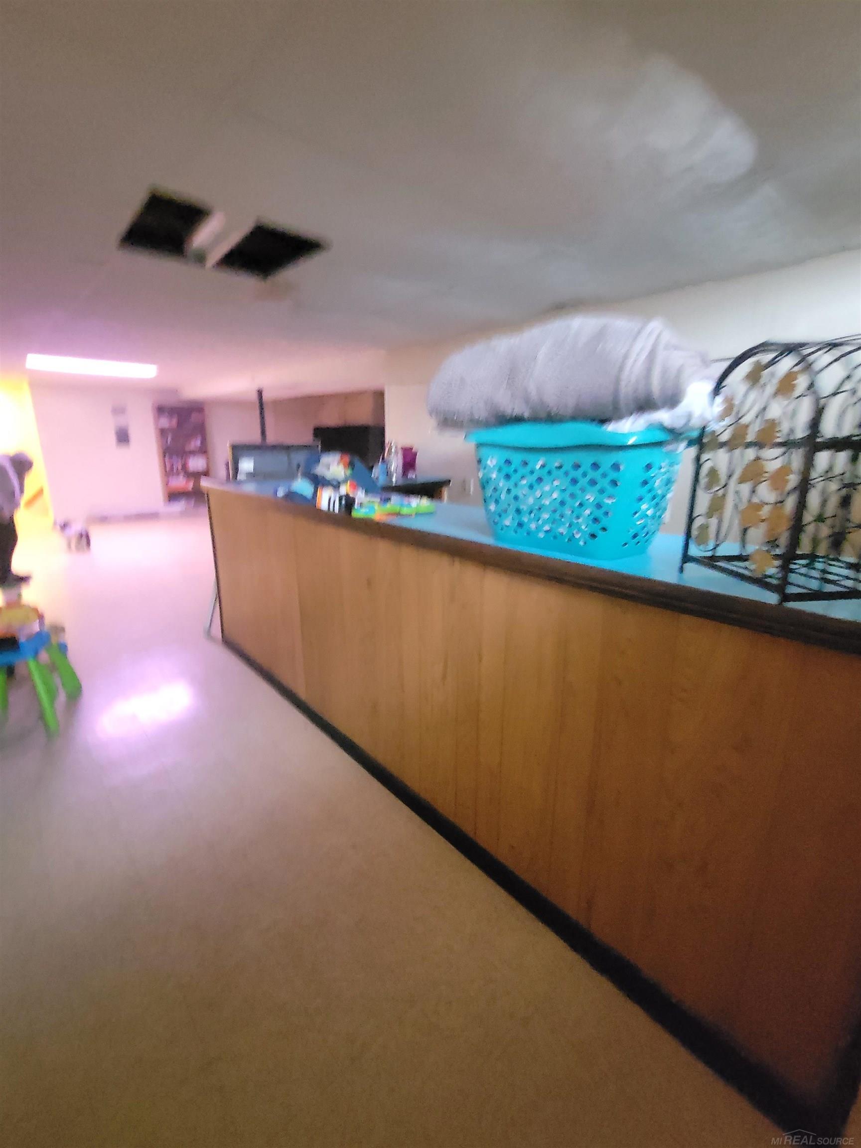 32819 Bunert Road Warren, MI 48088 - Photo 19 of 24
