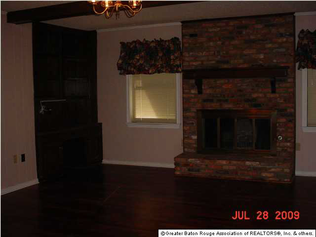 9006 Roundtree Drive Baton Rouge, LA 70818 - Photo 5 of 6 Gallery Image 5