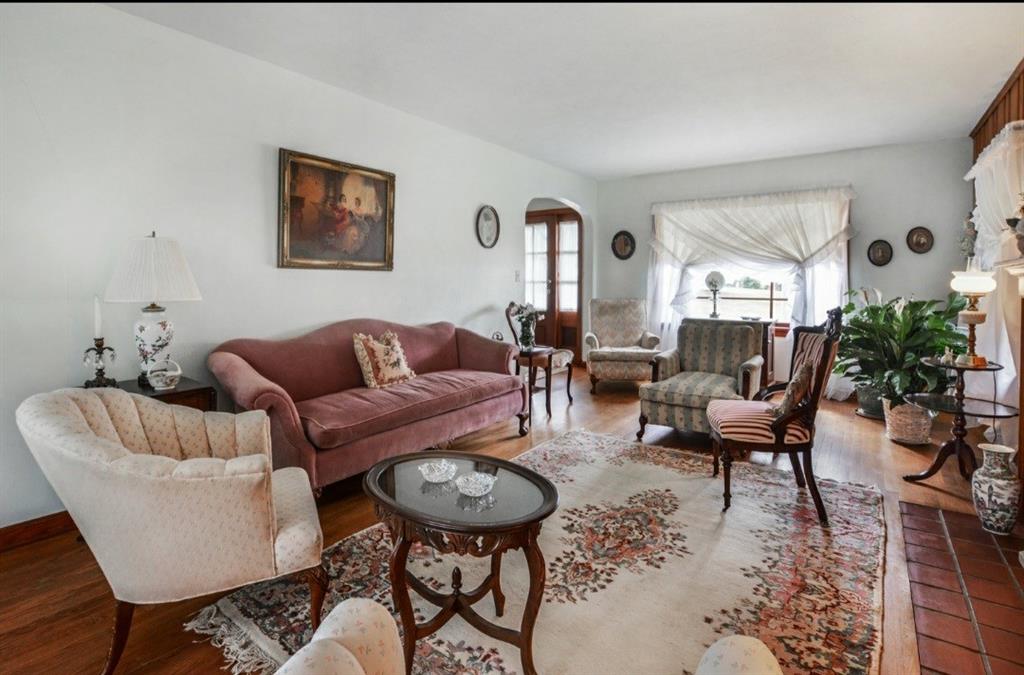 112 Summit Road Butler, PA 16001 - Photo 3 of 17 Gallery Image 3
