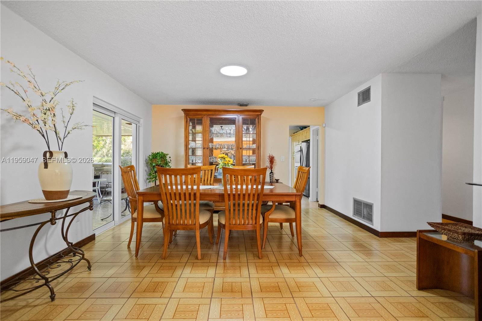 6331 Southwest 62nd Terrace South Miami, FL 33143 - Photo 22 of 75