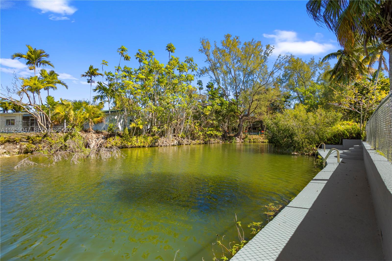 6331 Southwest 62nd Terrace South Miami, FL 33143 - Photo 30 of 75