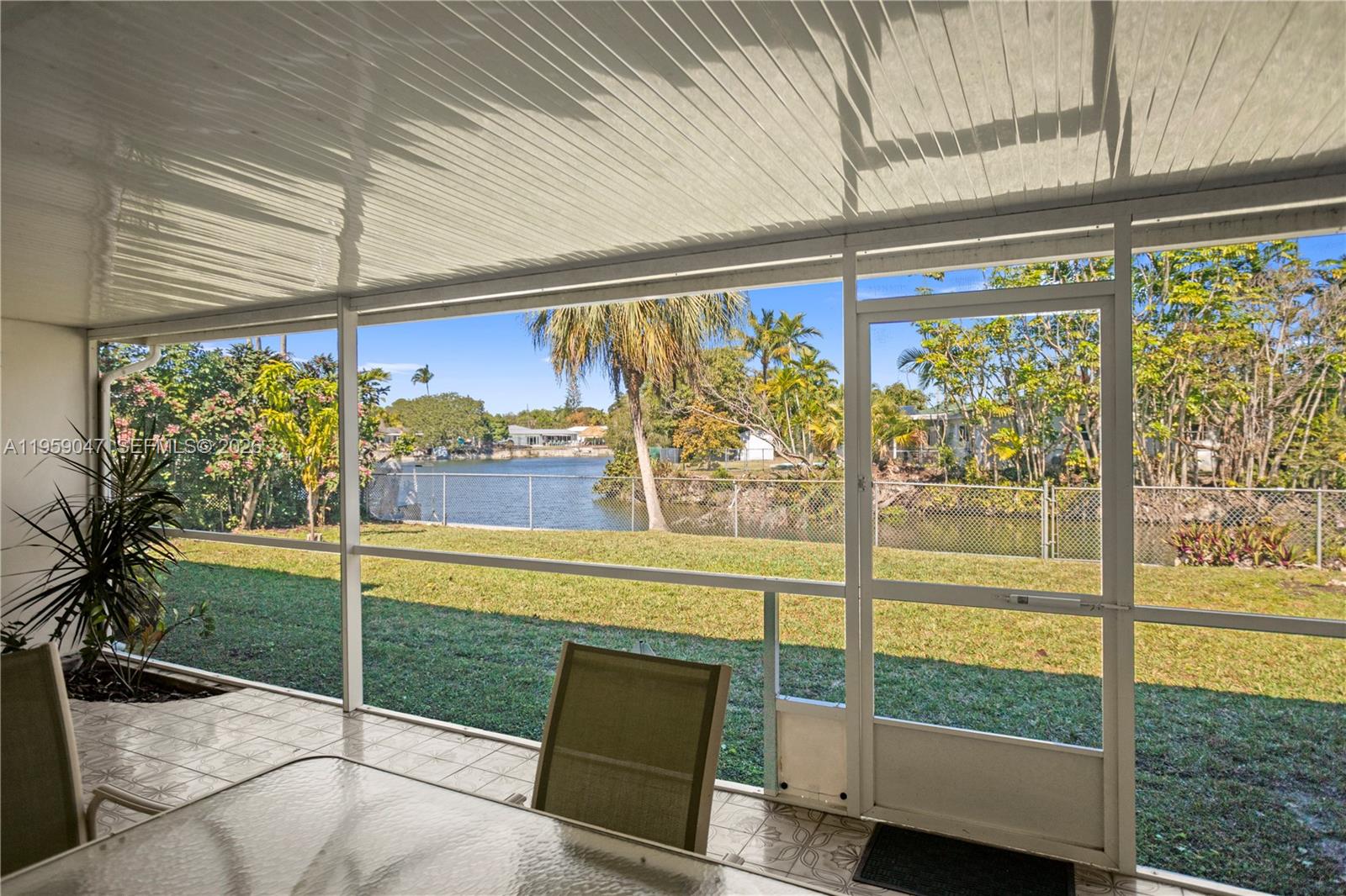 6331 Southwest 62nd Terrace South Miami, FL 33143 - Photo 39 of 75