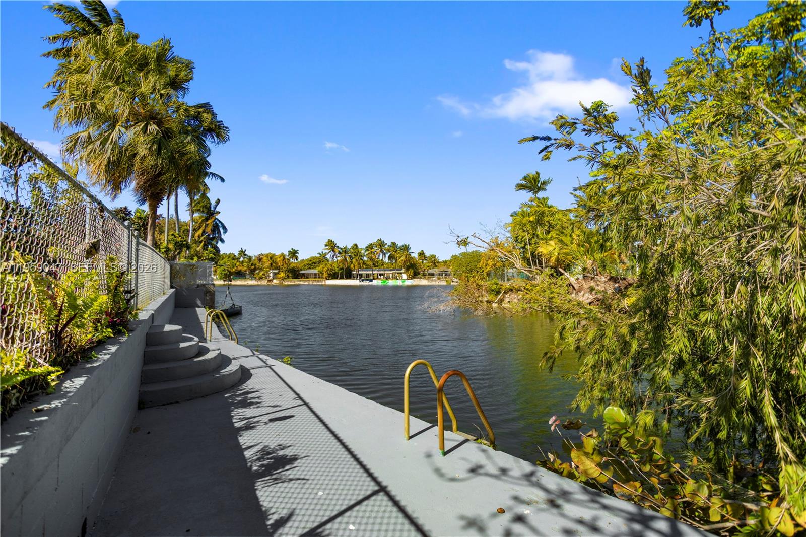 6331 Southwest 62nd Terrace South Miami, FL 33143 - Photo 42 of 75