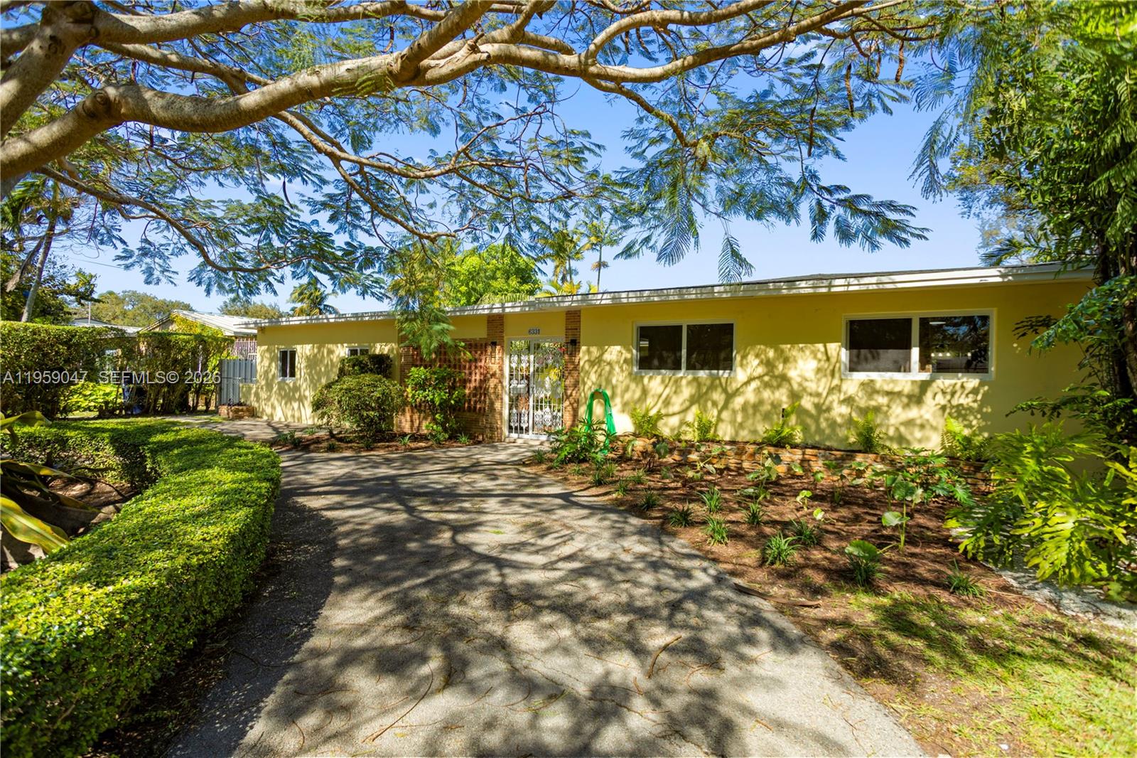 6331 Southwest 62nd Terrace South Miami, FL 33143 - Photo 73 of 75