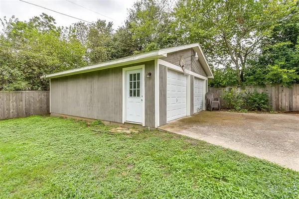 $3,400 | 3567 Norfolk Road, Fort Worth, TX 76109