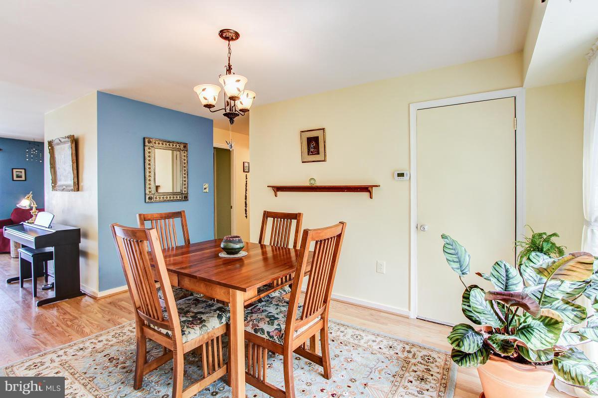 3240 Hewitt Silver Spring, Unit 63B Silver Spring, MD 20906 - Photo 12 of 24 Dining Room