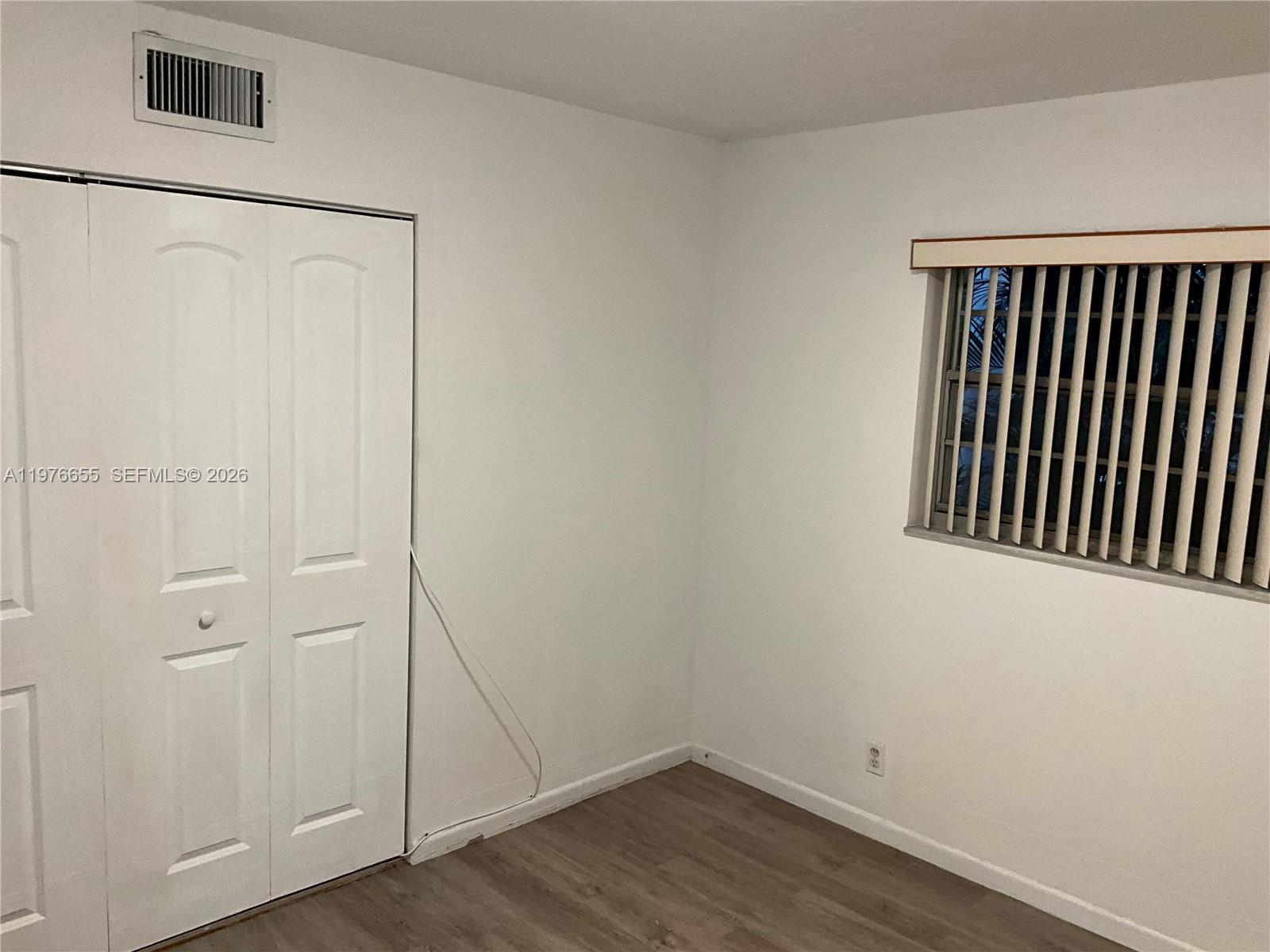 100 Berkley Road, Unit 202 Hollywood, FL 33024 - Photo 5 of 15