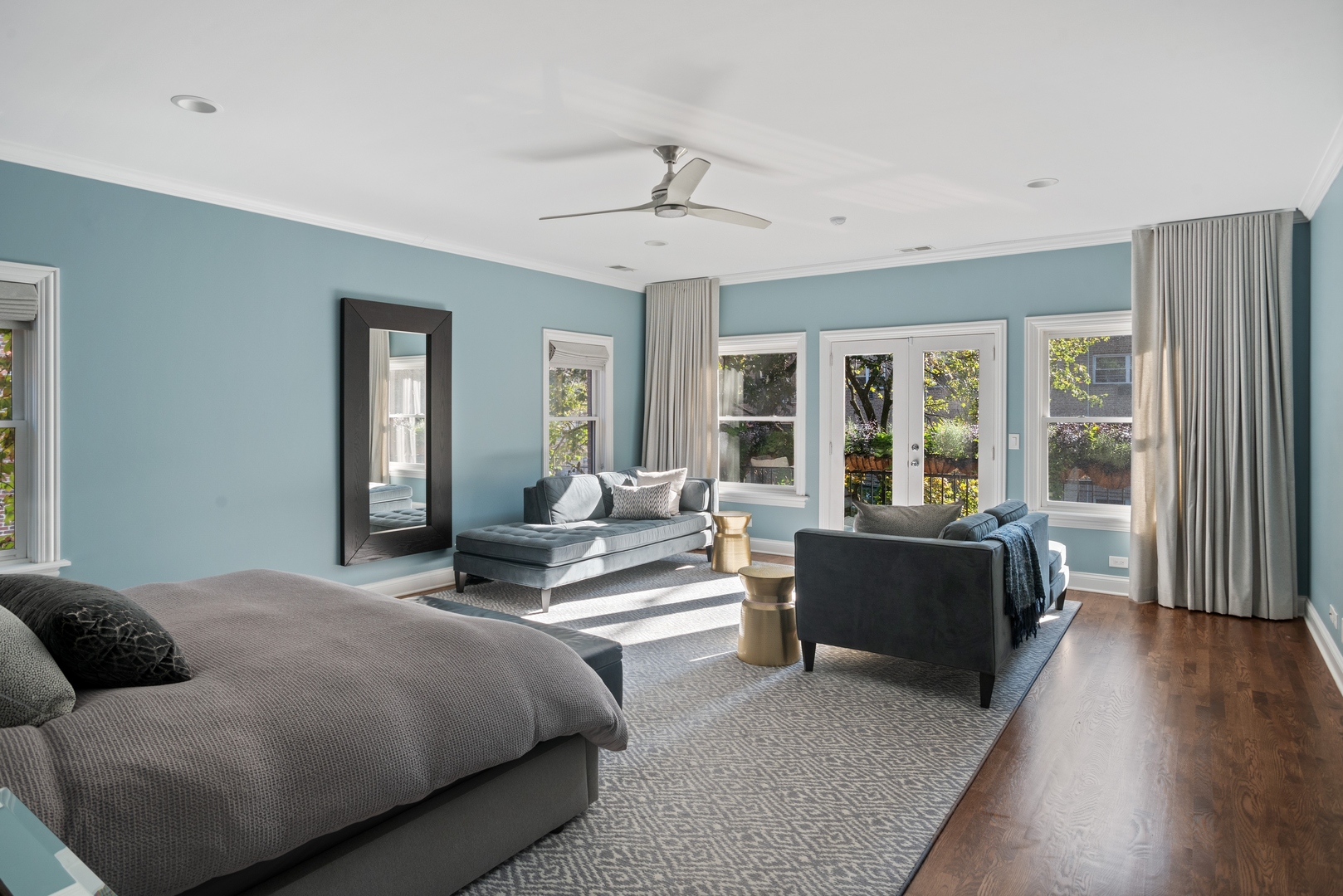 451 West Aldine Avenue, Unit 2 Chicago, IL 60657 - Photo 15 of 39