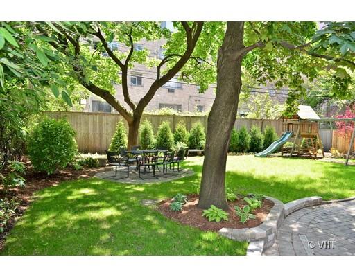 451 West Aldine Avenue, Unit 2 Chicago, IL 60657 - Photo 2 of 39