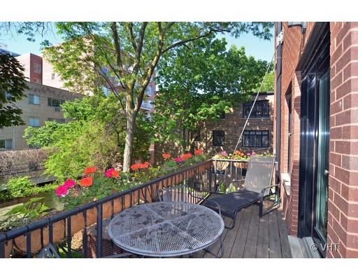 451 West Aldine Avenue, Unit 2 Chicago, IL 60657 - Photo 21 of 39