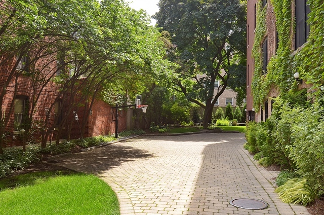 451 West Aldine Avenue, Unit 2 Chicago, IL 60657 - Photo 39 of 39