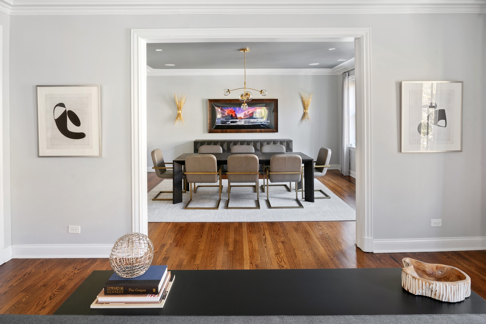 451 West Aldine Avenue, Unit 2 Chicago, IL 60657 - Photo 9 of 39