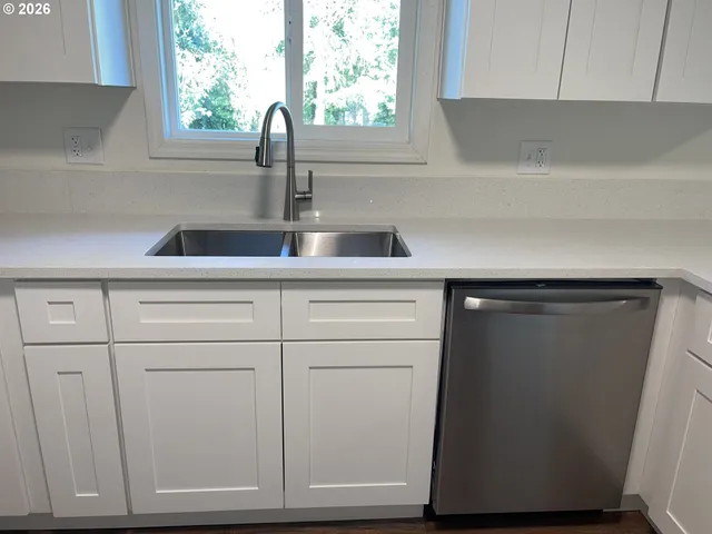 $375,000 | 515 Southwest Monroe Street, Sheridan, OR 97378