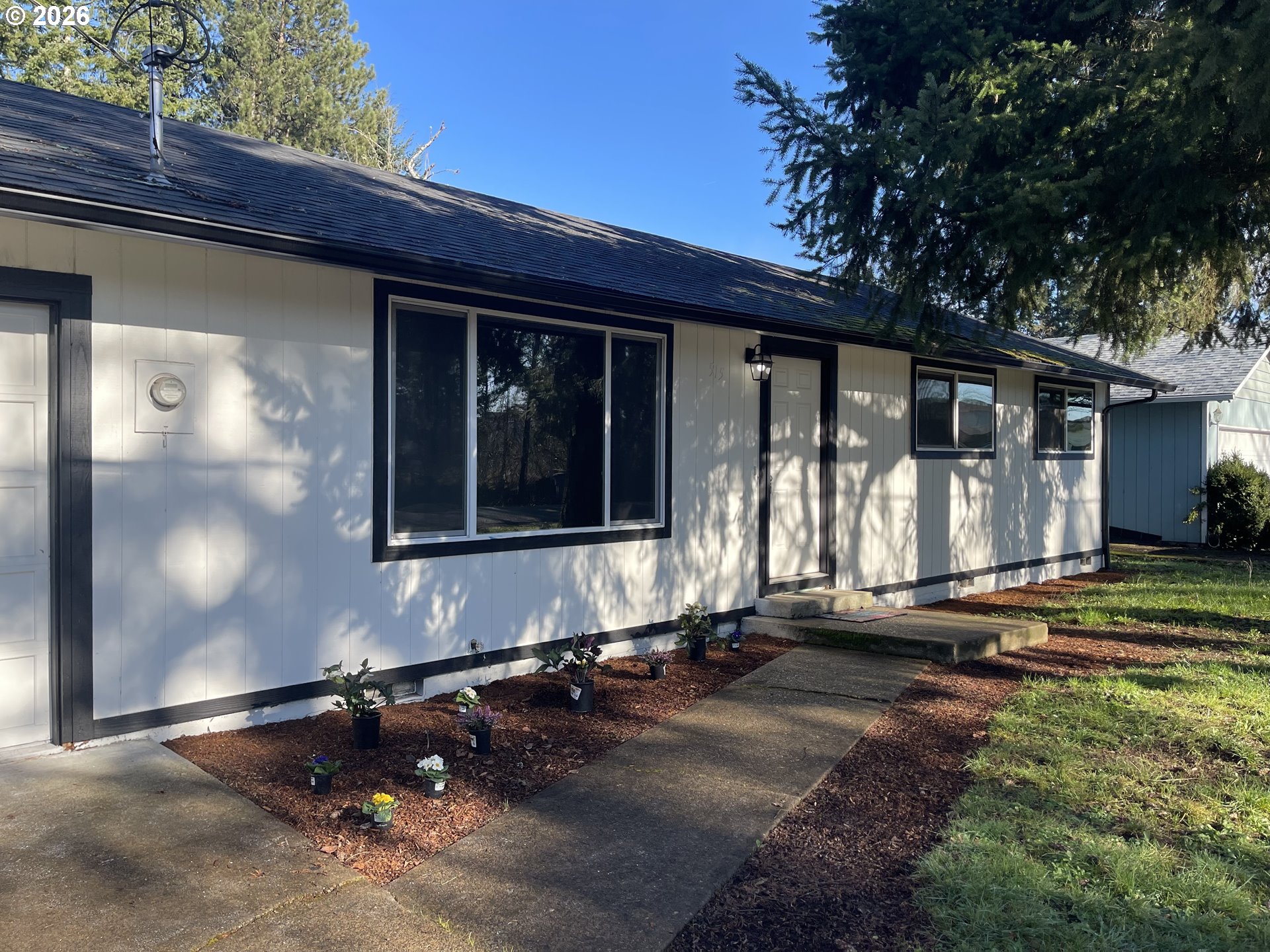 515 Southwest Monroe Street Sheridan, OR 97378 - Photo 2 of 26