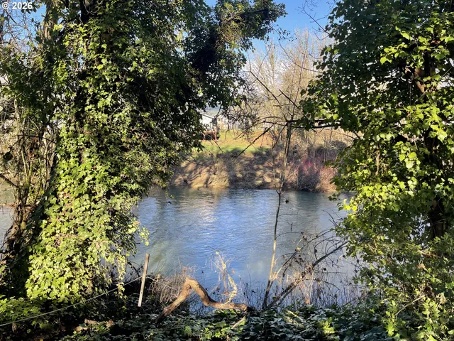 $375,000 | 515 Southwest Monroe Street, Sheridan, OR 97378