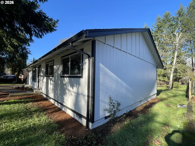 $375,000 | 515 Southwest Monroe Street, Sheridan, OR 97378