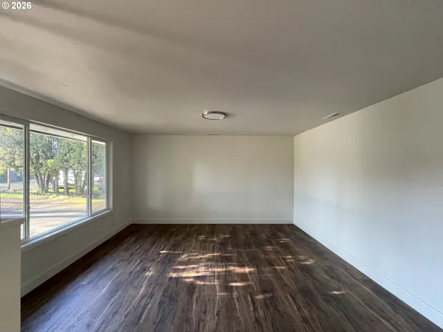 $375,000 | 515 Southwest Monroe Street, Sheridan, OR 97378