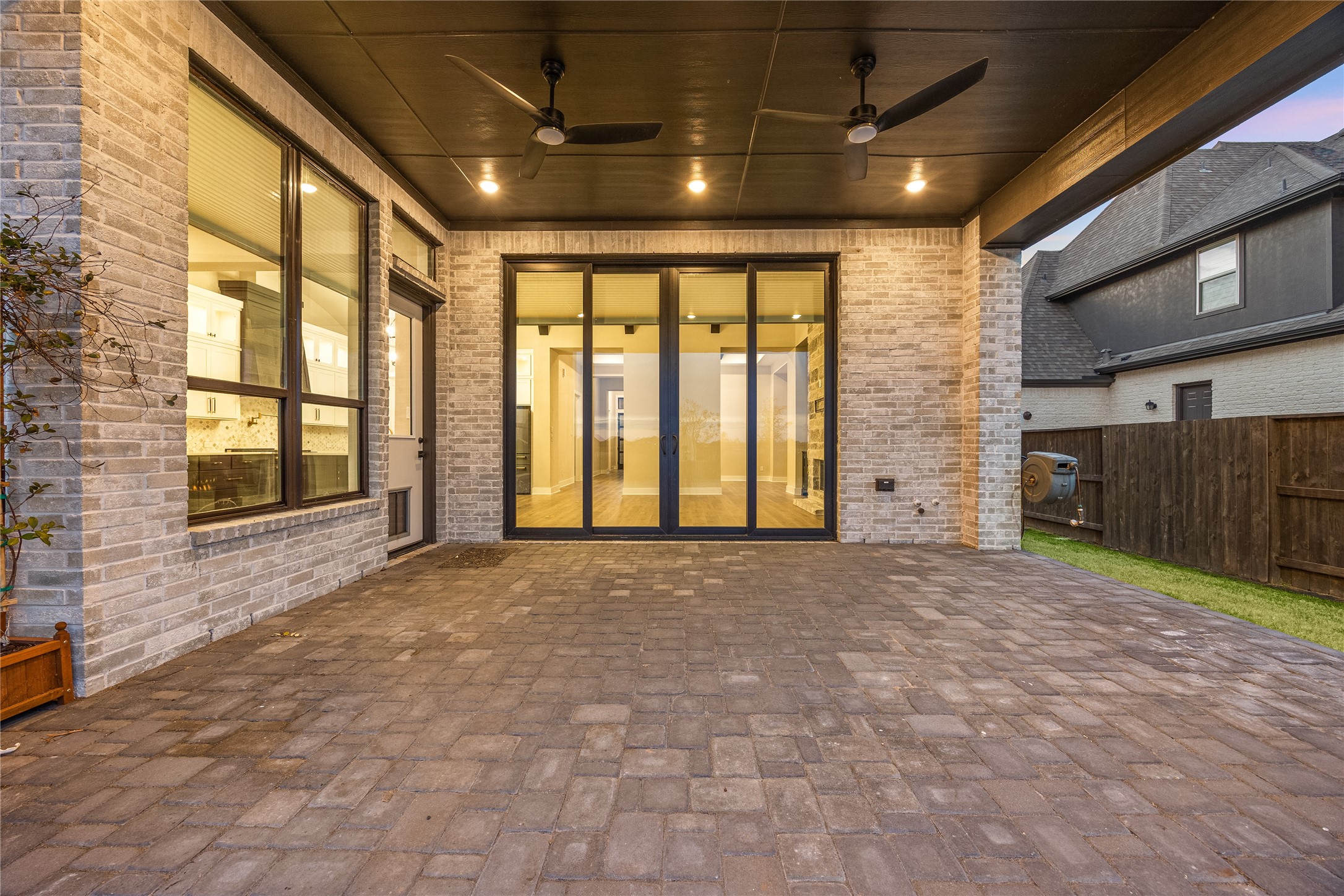 6707 Nimitz Court Katy, TX 77493 - Photo 28 of 43 a view of an empty room with a window
