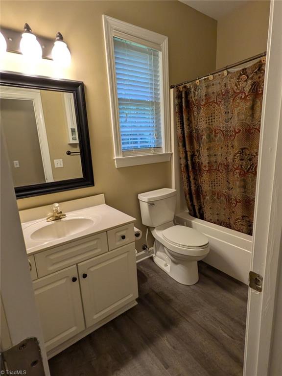 1702 Lakeland Point High Point, NC 27265 - Photo 40 of 50