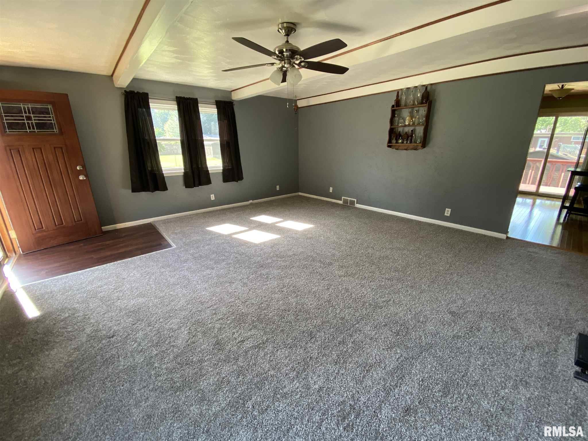 5211 West Cisna Road Bartonville, IL 61607 - Photo 9 of 31 Gallery Image 9