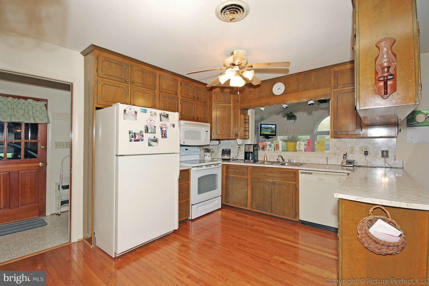 7959 Old Seventh Street Frederick, MD 21702 - Photo 16 of 30 Kitchen