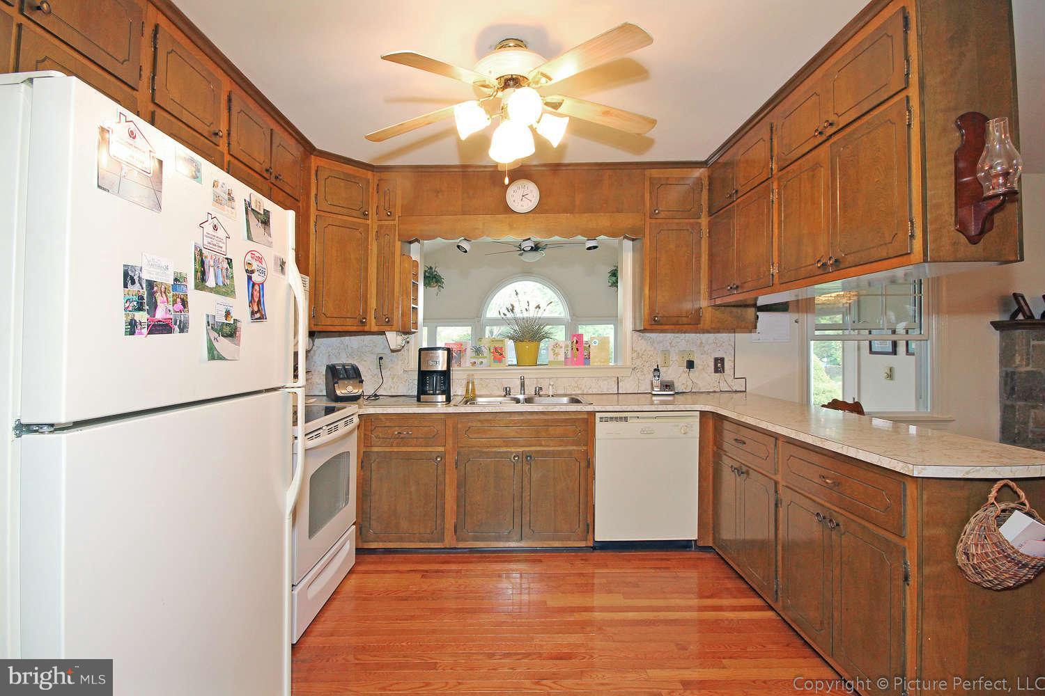 7959 Old Seventh Street Frederick, MD 21702 - Photo 17 of 30 Kitchen