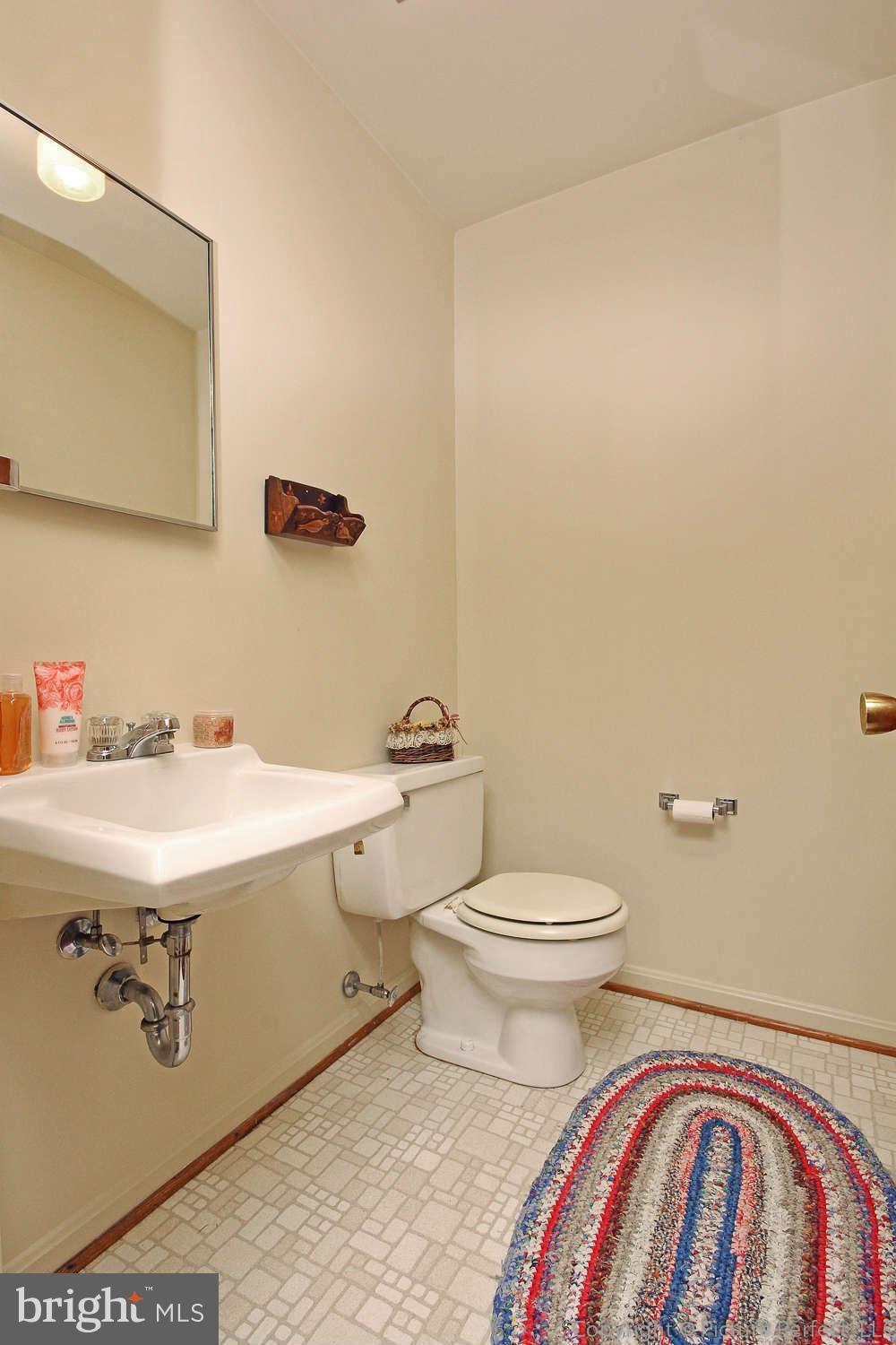 7959 Old Seventh Street Frederick, MD 21702 - Photo 26 of 30 Bath