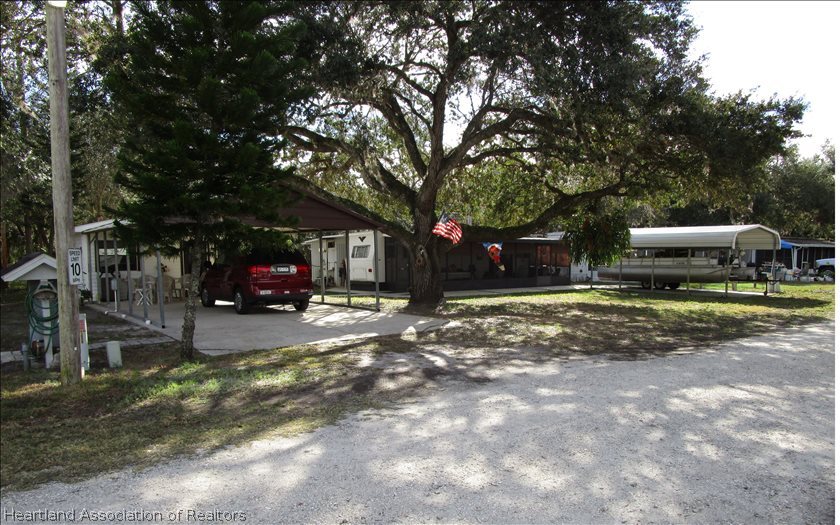 108 Axley Road Sebring, FL 33876 - Photo 2 of 22 Gallery Image 2