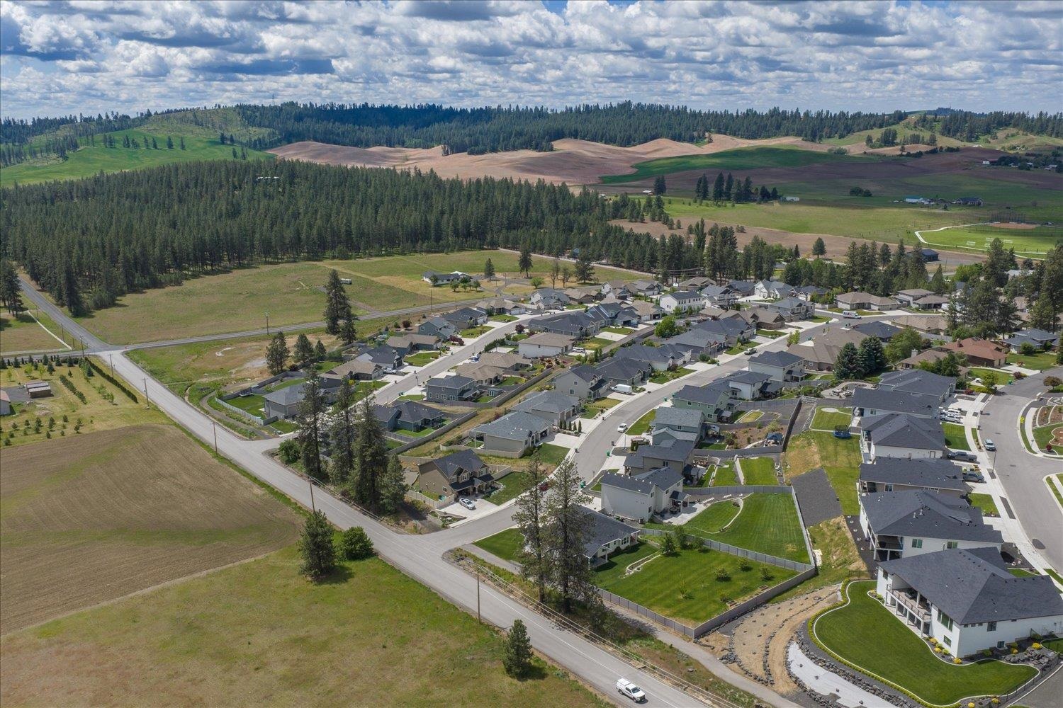 9302 Floyd Drive Cheney, WA 99004 - Photo 37 of 41