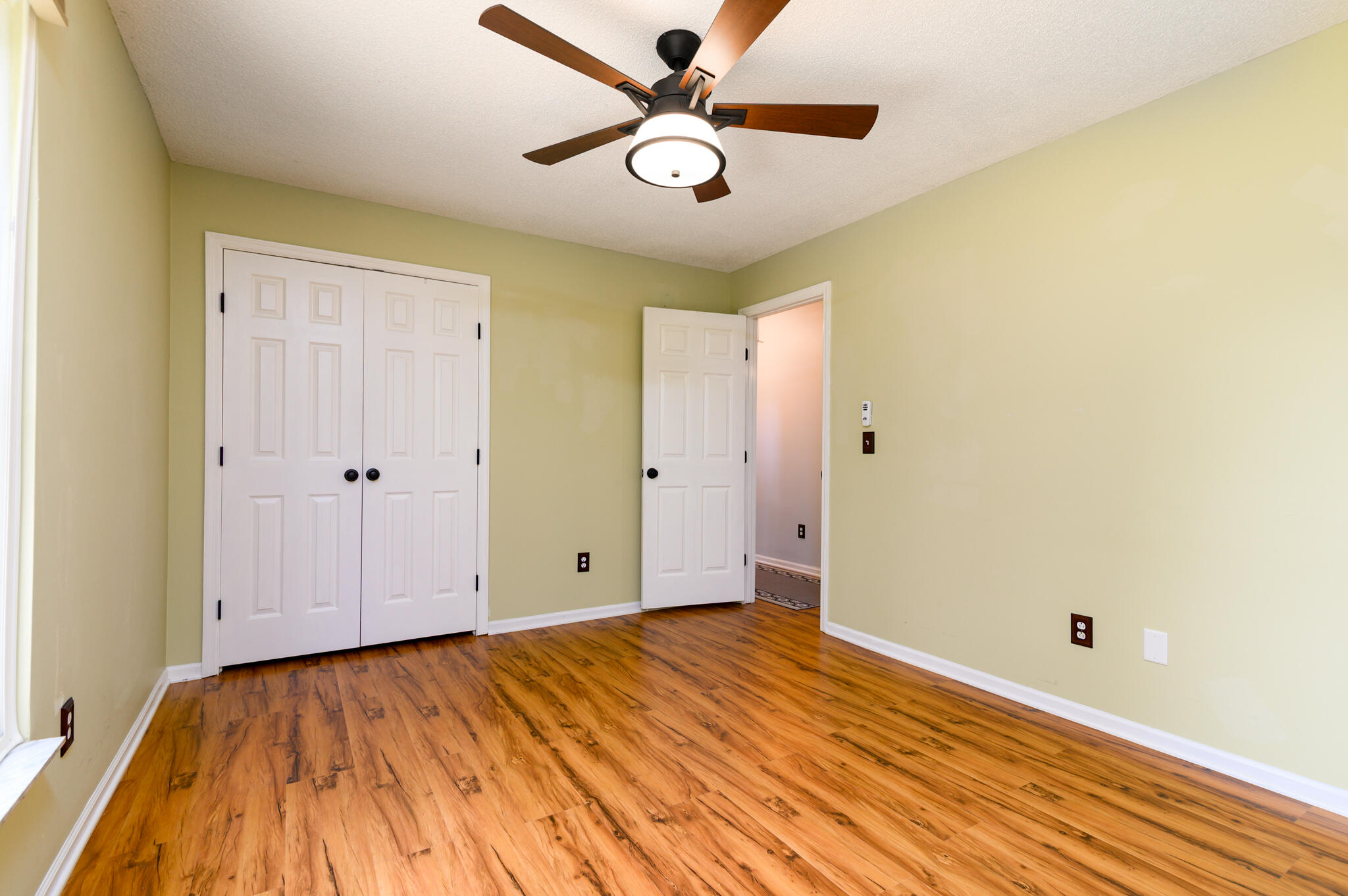 1406 Diamond Boulevard Mount Pleasant, SC 29466 - Photo 36 of 45 1406 Diamond - 26 - CMG
