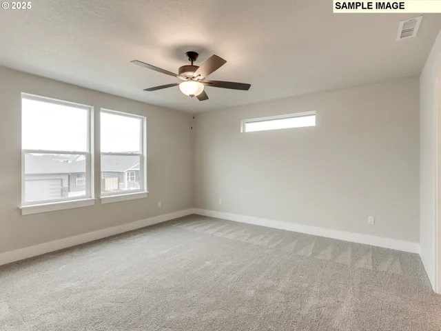 $589,999 | 2207 East Badger Way, La Center, WA 98629