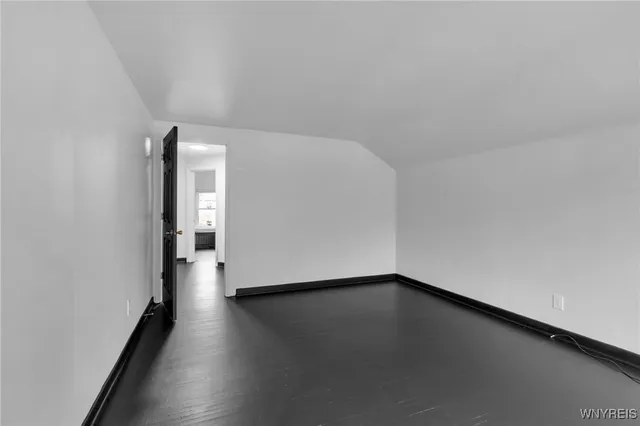 $275,000 | 240 Callodine Avenue, Amherst, NY 14226