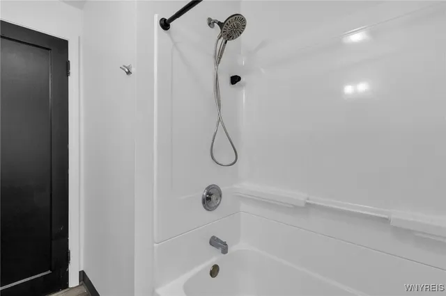 $275,000 | 240 Callodine Avenue, Amherst, NY 14226