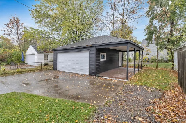 $275,000 | 240 Callodine Avenue, Amherst, NY 14226