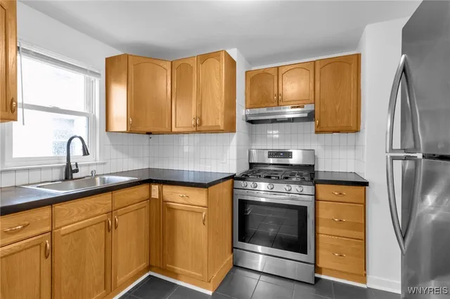 $275,000 | 240 Callodine Avenue, Amherst, NY 14226